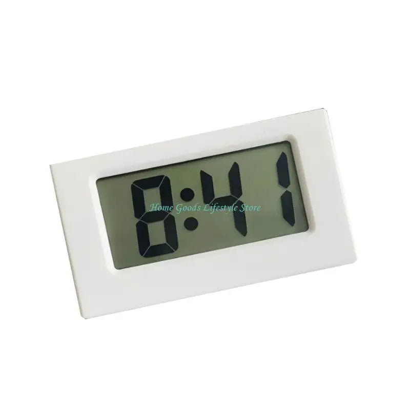 E74E Car Clock